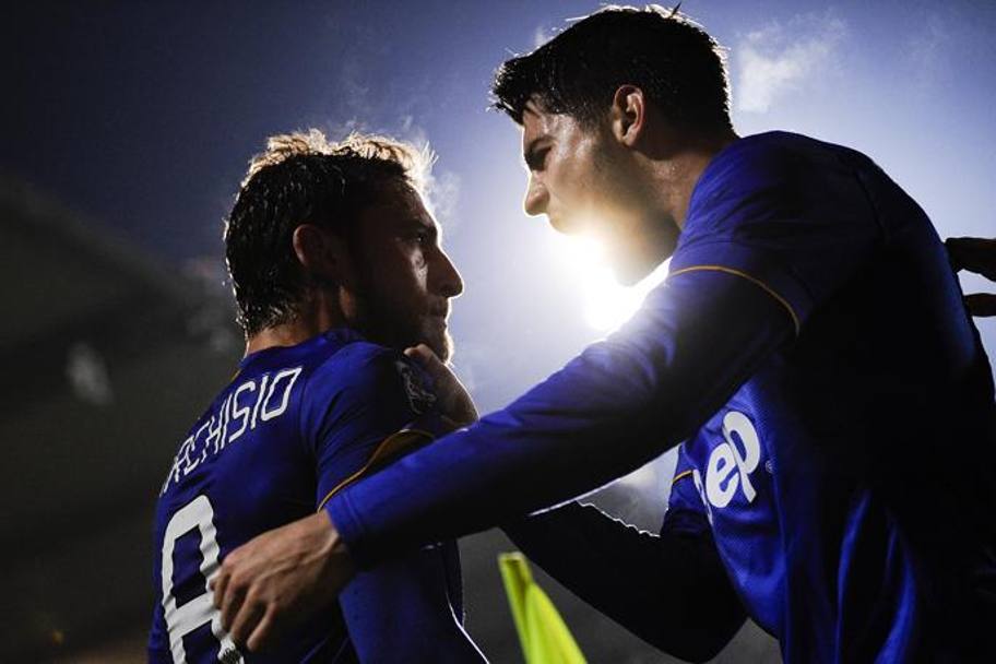 Claudio Marchisio festeggia con Alvaro Morata. Lapresse